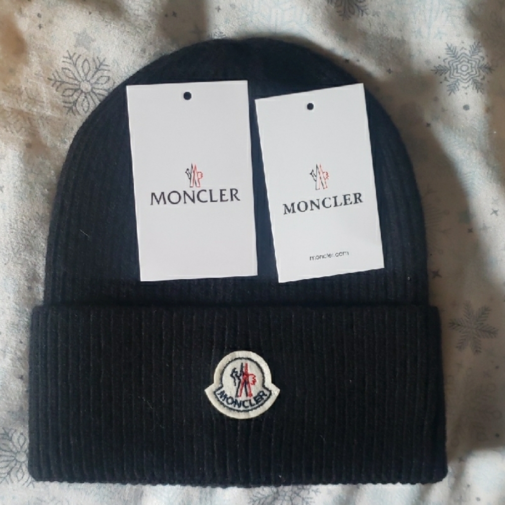 Moncler Black Beanie